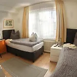 Merlin Garni 3* Kolonia