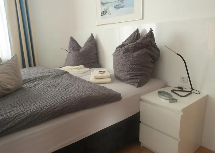 Merlin Garni Hotel 3*