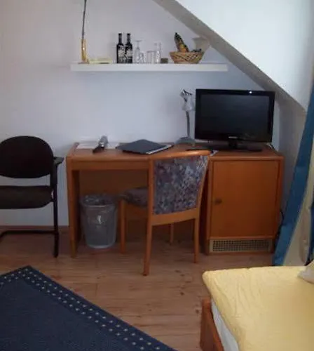 Merlin Garni 3* Köln